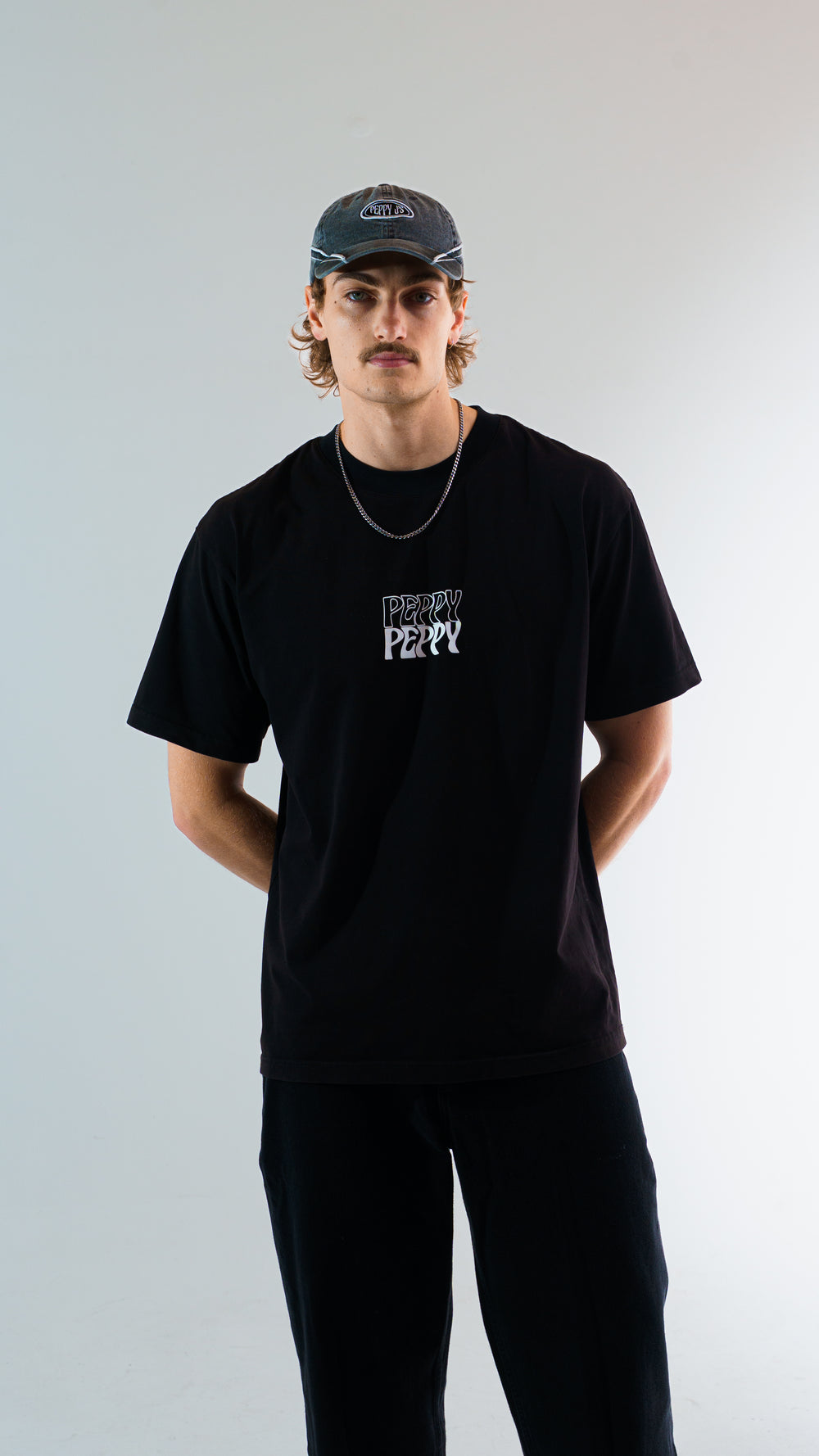 Black Tee