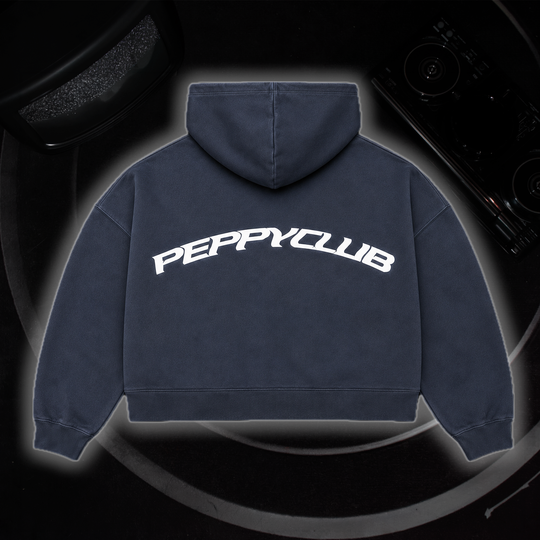 SIGNATURE BOXY HOODIE
