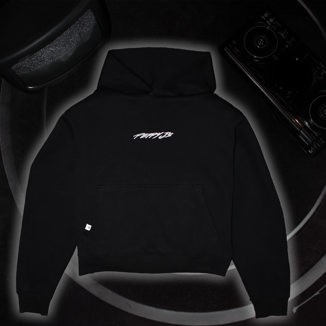 ESSENTIALS BOXY HOODIE