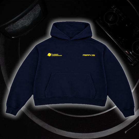 SIGNATURE BOXY HOODIE