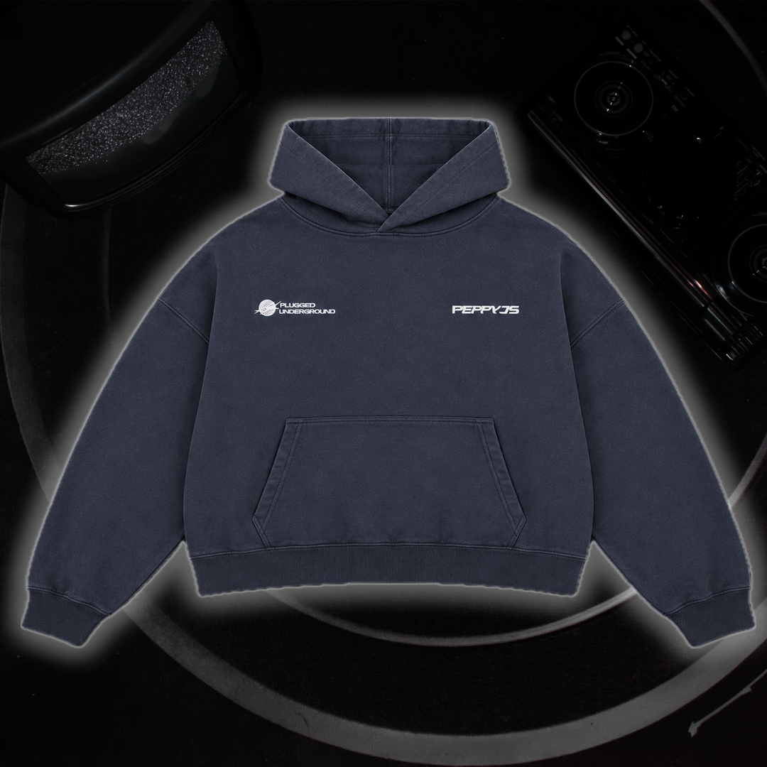 SIGNATURE BOXY HOODIE